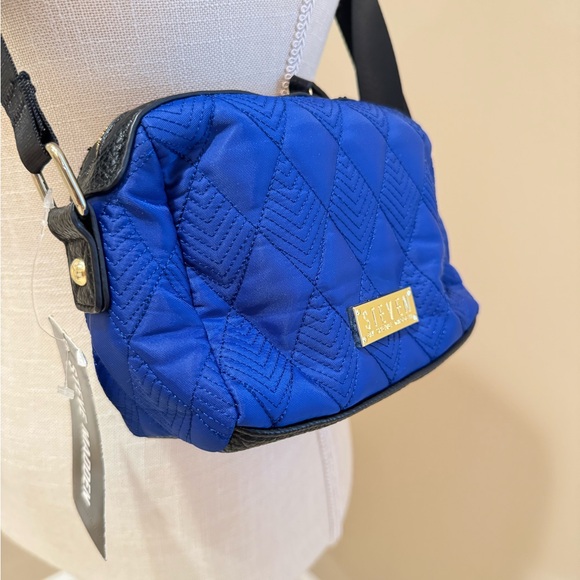 NWT! STEVE MADDEN Quilted Blue Crossbody Bag - Picture 2 of 7